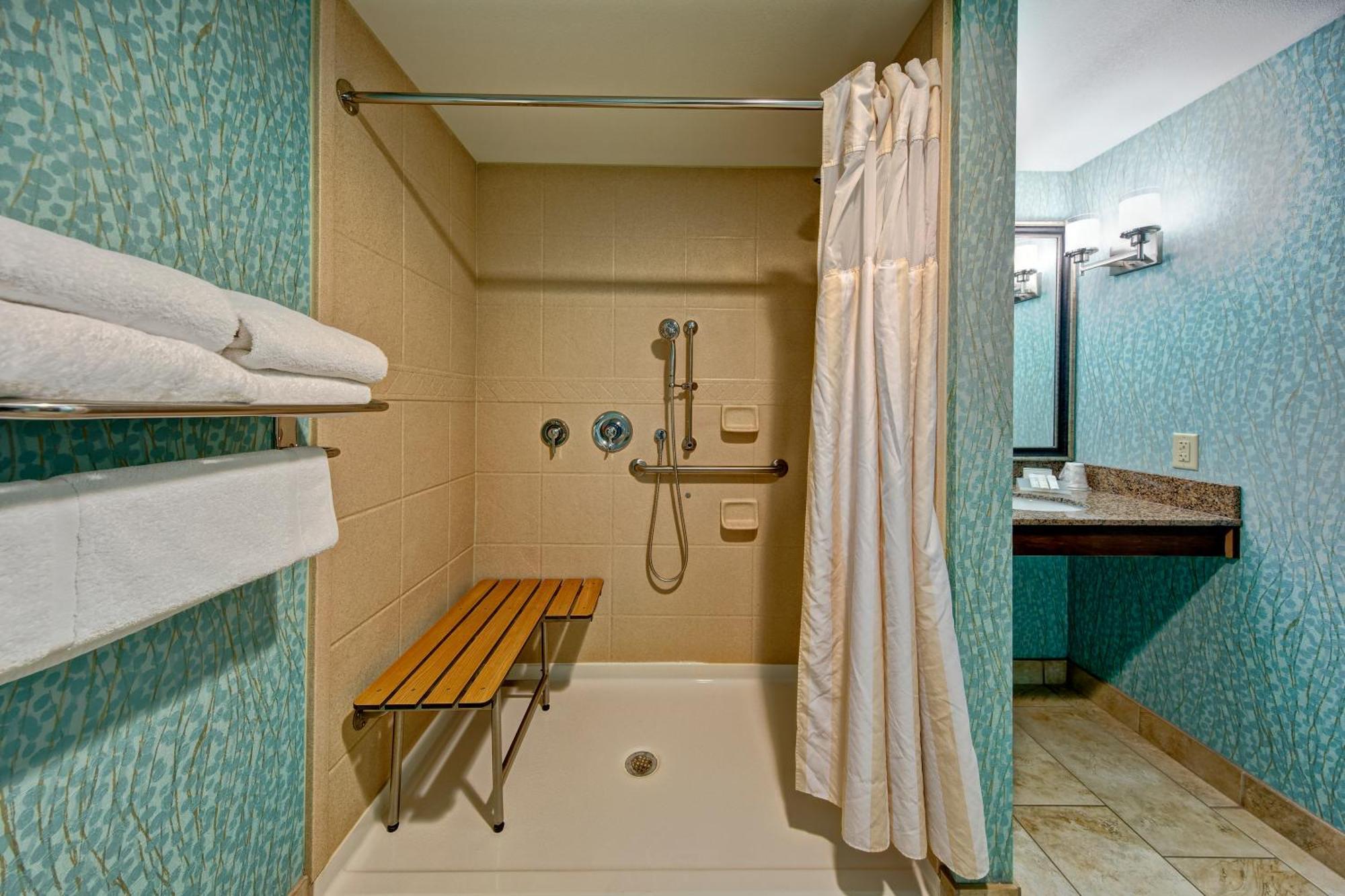 Hilton Garden Inn Midtown Талса Экстерьер фото